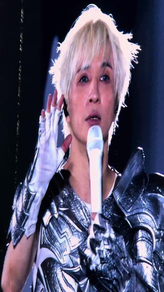 一直在喊退票梗 这下真的退票了😭
薛之谦 你怎么这么好😭 这是在养死侍
#薛之谦 #薛之谦演唱会 #万兽之王