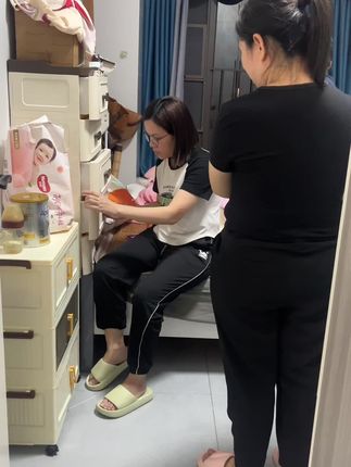 这个多功能收纳柜又好看实用,可以收纳宝宝衣服,可以做鞋柜真的很实用#好剧推荐