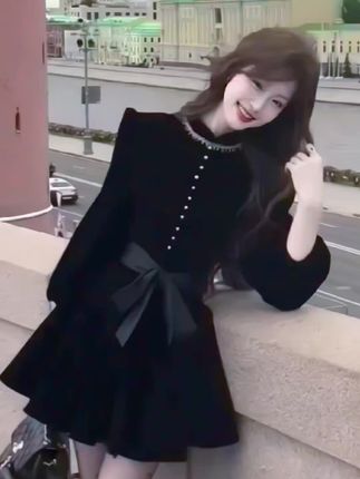 #辣妹穿搭#时尚潮流穿搭#优雅气质 #时尚减龄 #气质轻熟风