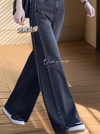 #张予曦毕雯珺真拍了红裙抱 #深情眼 #张予曦 #毕雯珺.