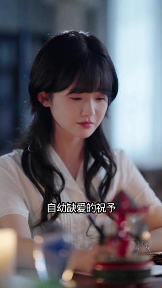 这部阵容超亮眼!《拆CP不成,反成爸妈心尖宠》 至春禾、张晋宜、卡戎、一航都是大家喜爱的演员
一家人并肩同行,能否顺利揭开所有真相?少女又能否完成自我救赎与成长?精彩故事正式开启。
#短剧推荐 #至春禾 #卡戎 #因为一个片段看了整部剧