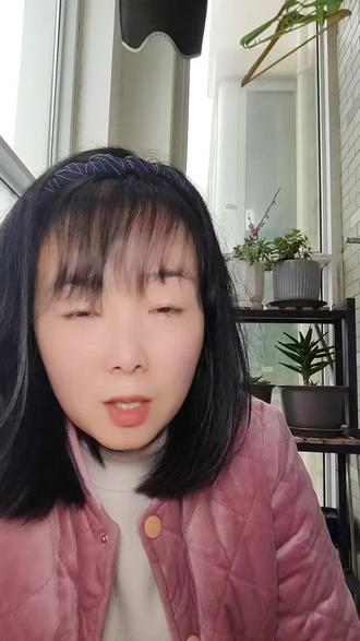 两家宝藏女装,小小101和香香生活号,你们更喜欢哪一家?#小小101 #香香生活号 #女装 #宝藏女装 #穿搭 @抖音小助手 @DOU+上热门 @抖加🔥上热门🔥dou+🔥热点宝