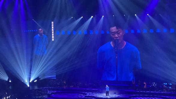 #陈奕迅香港演唱会 #eason #现场版live #红馆 陈奕迅1230香港演唱会encore-let it out