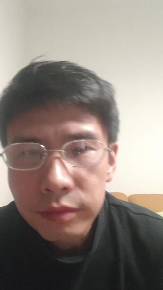 #华莱士 华莱士的退市代表低盈利模式的不可持久 喷射战士梗的长期传播也对品牌造成了一定影响 不过华莱士也曾对中国的餐饮业做出了自己的贡献 有缘江湖再见~