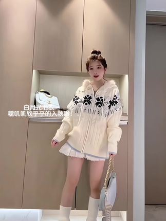#甜美穿搭 #秋季穿搭 #费尔岛毛衣 #甜妹穿搭 #无限回购的宝藏单品