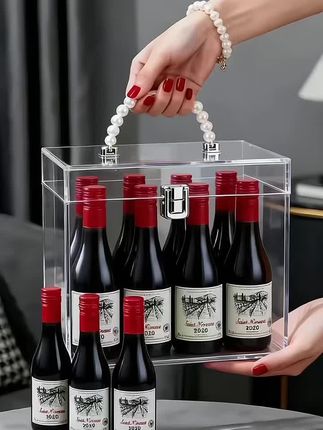 法国干红葡萄酒🍷 把白天的琐事叠进沙发缝隙,开一瓶晚安干红小酒🍷让酒液漫过杯壁的弧度。 单宁轻得像晚风拂过窗帘,果香在舌尖打个转,就把疲惫都揉成了柔软。 不必等谁碰杯,这一刻,酒杯与心跳的频率同步,就是最好的晚安。招待朋友,自己喝,送礼都合适! 喜欢喝红酒的家人们,一定要来试试这款晚安干红葡萄酒🍷 #晚安小酒 #微醺#品酒品人生 #红酒 #葡萄酒
