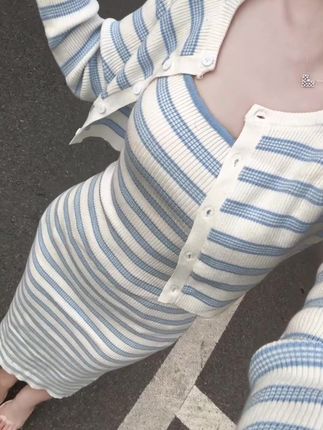 #韩系穿搭 #条纹控 #温柔穿搭#纯欲修身 #小性感