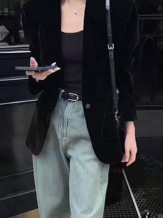 #张予曦毕雯珺真拍了红裙抱 #深情眼 #张予曦 #毕雯珺..