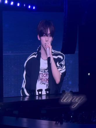 我是你的男人🧍♂️#韩维辰 #hanyujin#演唱会大屏