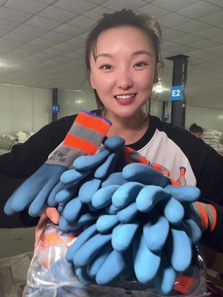 #源头实力厂家 #手套厂 #劳保手套