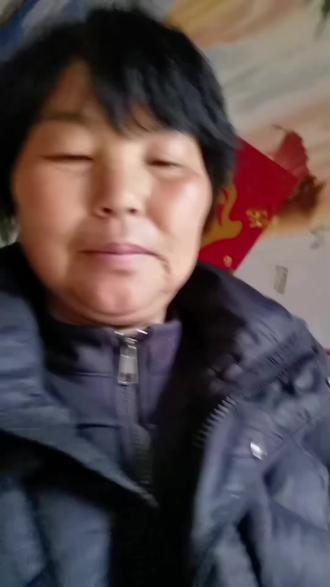 15块钱两只鸡,背后真实的感人故事,这个人骨子里带着善良,