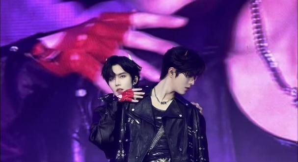 TROUBLE MAKER好喜欢啊啊#双人舞台 #星邱 #黄星邱鼎杰 #troublemaker