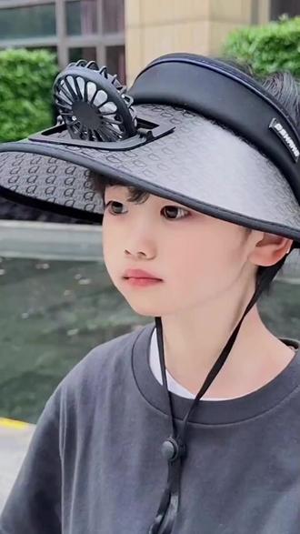 带风扇防晒帽 儿童防晒帽带风扇防紫外线男童帽子夏款女童遮阳帽儿童空顶太阳帽#宝宝防晒 #太阳帽 #夏季防晒 #男童防晒 #遮阳装备