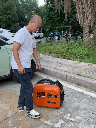 合伙熊4000瓦静音手提发电机#合伙熊发电机 #发电机#静音变频发电机 #发电机