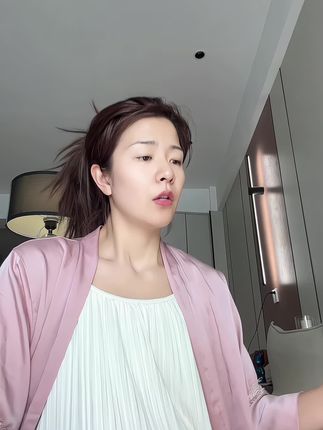 跟我一样饿得快嘴巴闲不住的孕妈,真的开始给家里备点这种#孕妇零食,酥酥脆脆的#全麦蛋白棒,好吃又营养,适合我们#孕期 吃!#怀孕
