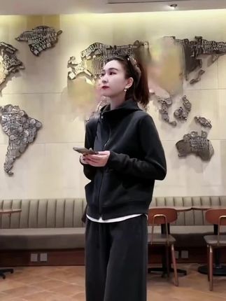 #简约穿搭 #女装穿搭 #优雅气质 #春秋穿搭