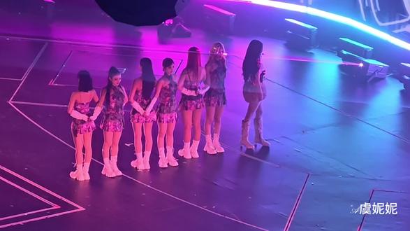 我怎么这么好看#虞书欣 #舞台