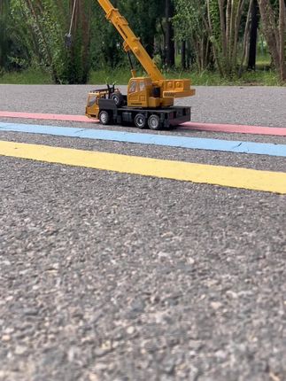 #工程车玩具 #遥控车 #玩具推荐 #小朋友玩具 #吊车玩具