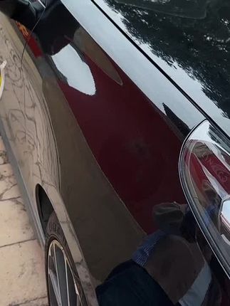 再过几天就是国庆节了,到时候满大街的中国红,装上这款车载吸盘旗自豪感满满!如果信仰有颜色 那一定是中国红!#车载吸盘旗 #汽车吸盘旗 #车载迎宾旗