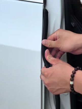 传祺车主看过来,还在为爱车行驶时恼人的噪音和频繁的进灰烦恼吗?别担心问题迎刃而解,只需要安装全车密封条就能进一步提升车辆密封性,让爱车行驶质感直线上升,从此进行舒适驾乘体验#汽车好物 #密封条 #爱车养护 #汽车隔音密封条 #传祺