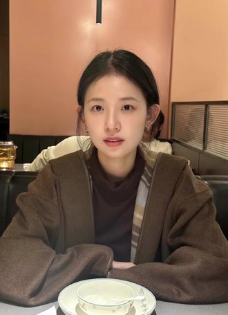 遇到动漫世界的另一个我,ai动漫风自拍免费入口来喽~ 一键ai生成漫画风AI动漫风自拍教程入口一键免费制作!#ai动漫风自拍教程#一键ai生成漫画风 #醒图 #醒图创作者 ai 动漫风ai特效入口 ai生成动漫壁纸 ai动漫风自拍教程 抖音AI素描特效教程 ai动漫风创作 动漫风自拍 ai动漫风特效 AI日系清透自拍教程 ai漫画头像生成器 ai逆光氛围感照 我的ai形象 ai漫画风特效 一键ai生成漫画照片 漫画风 #动漫风写真 漫画脸 ai漫画头像生成 ai漫画照片生成特效 遇到动漫世界的另一个我 遇到动漫世界的另一个自己 遇到动漫世界的另一个我ai教程 漫画感黑长直