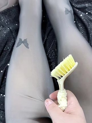 原视频一镜到底无剪辑,无纹路加厚透肤#看过来 拉皮美颜磨皮感#大码透肤袜