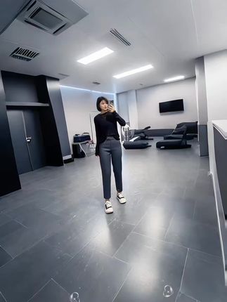 #直筒烟管裤女 #显瘦裤子 #显高显瘦显腿长 #百搭裤子 #西装裤女夏