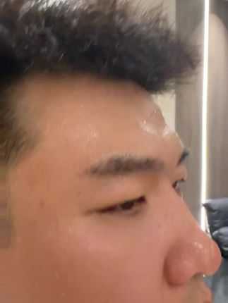现在特别流行的指压板,不仅能运动出汗,还能按摩脚底,喜欢运动的赶紧冲……#暴汗燃脂 #好货推荐 #内容太过真实 #懒人必备 #健身
