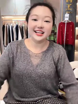 随随便便一搭就很好看的毛衣针织衫 #谁穿谁好看 #时尚百搭 #秋季上新#秋冬穿搭#毛衣穿搭
