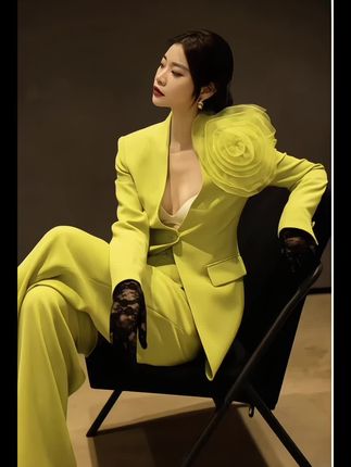 #穿搭时尚 #时髦穿搭 #时尚潮流穿搭 #街拍气质美女 #ootd