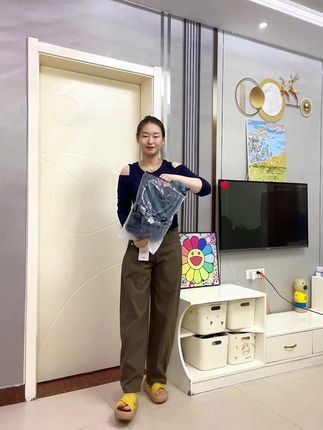 #大码穿搭 #牛仔裤搭配 #拖地阔腿裤女 #春秋穿搭 #强烈推荐