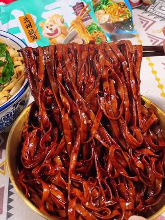 多种口味,吃起来劲道爽滑,巨巨巨满足#特色小面 #美食推荐 #超好吃 #好吃到停不下来 #好吃到爆