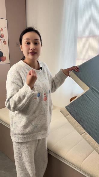 今天我才知道原来这款飘窗垫清理起来这么方便!#飘窗垫推荐 #性价比 #精选好物