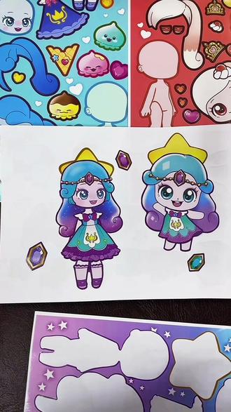 #奇妙萌可 #二次元 #贴纸 #亲子 #益智 谁懂啊!本来是给娃买的星光萌可换装贴纸,结果我先玩嗨了!💜
蓝紫渐变长发+星星头饰,颜值直接戳中少女心,亲手给她换装的过程,就像在写自己的小童话。
不管是带娃打发时间,还是自己解压都超合适,大朋友小朋友都能沉浸式玩一下午~