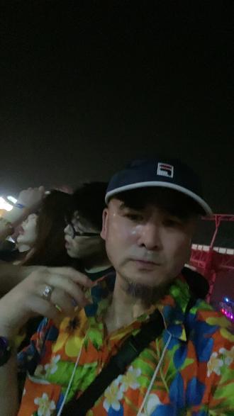 大家夜里好2023年4月14日泰国曼谷时间夜里十二点整,SSK泼水节VIP区域-……泰国春节大年初一