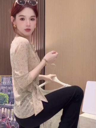 喇叭裤休闲裤女春秋薄款显瘦阔腿裤瑜伽西装微喇叭马蹄小黑裤,#新款上市了