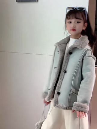 #上热门 #高品质童装 #生女儿就要这样穿 #秋冬穿搭 #保暖外套