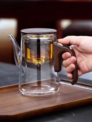 六祥新款磁吸飘逸杯#泡茶神器 #茶具好物推荐 #茶水分离杯 #每日分享 #茶生活