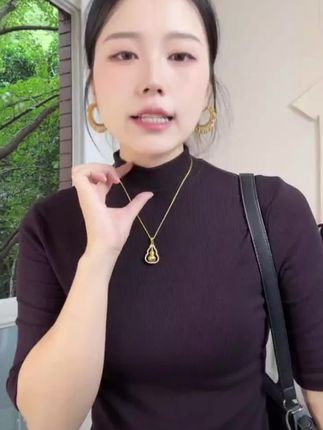 2025新款半高领中袖显瘦内搭打底衫女显身材洋气修身内搭短袖T恤#半高领打底衫 #短袖T恤 #洋气小衫 #修身显瘦 #显瘦穿搭 @DOU+上热门 @DOU+小助手