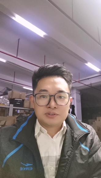 #就想说点大实话 这是把男孩子当小白兔整,花样是玩得贼六,把留学这块遮羞布撕裂得粉碎,婚姻本来是庄严的共生契约,被她弄成了笑话,不能持守对彼此的敬畏与忠贞,这种婚姻谁敢要,大家说是不是?