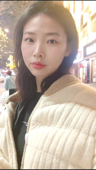 #AI九次变装发型秀 #随变ai随便玩 #