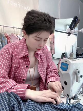 下播了,继续我的牛马生活#显白衬衫 #高级百搭 #全棉衬衫