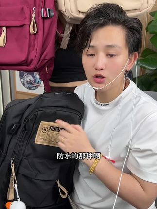 经典简约的双肩书包实耐用又抗造大容量巨能装,关键价格太合适了#书包#学学生书包#双肩包#开学必备