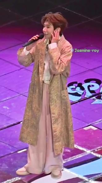 新年快乐!!新的一年顺顺利利@TFBOYS-王源 #新年快乐 #马年大吉 #安利