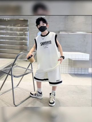 @DOU+上热门 男童夏季背心套装薄款2025新款儿童夏款无袖运动服大童夏装两件套#夏季穿搭 #背心套装#夏季穿搭@巨量千川