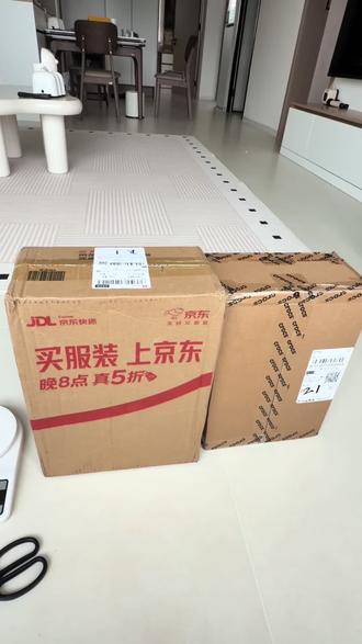 洞洞鞋不同渠道不同价格测评 #crocs卡骆驰洞洞鞋 #洞洞鞋大军