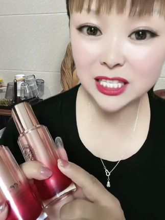 leezi 1993/莉兹燕窝肽粉底液不沾口罩遮瑕油皮防汗服帖不易脱妆#粉底液