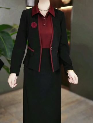 #谁穿谁好看 #优雅气质 #连衣裙 #轻奢女装 #洋气减龄