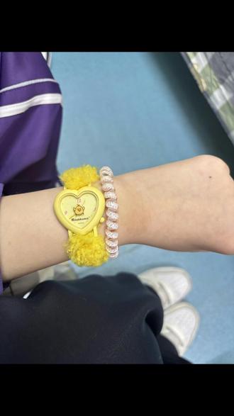 i need u(TωT)♡‧‧‧‧‧‧#轻松熊手表 #盲盒 @🥕 咪酱๑ 🐈🥕