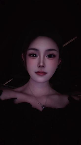 有时候我很想问你 为什么她有的我没有